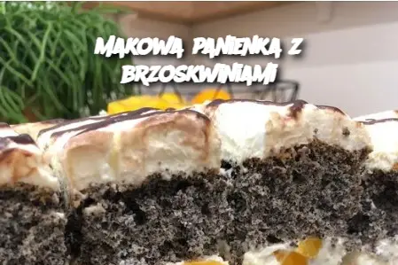 Makowa panienka z brzoskwiniami