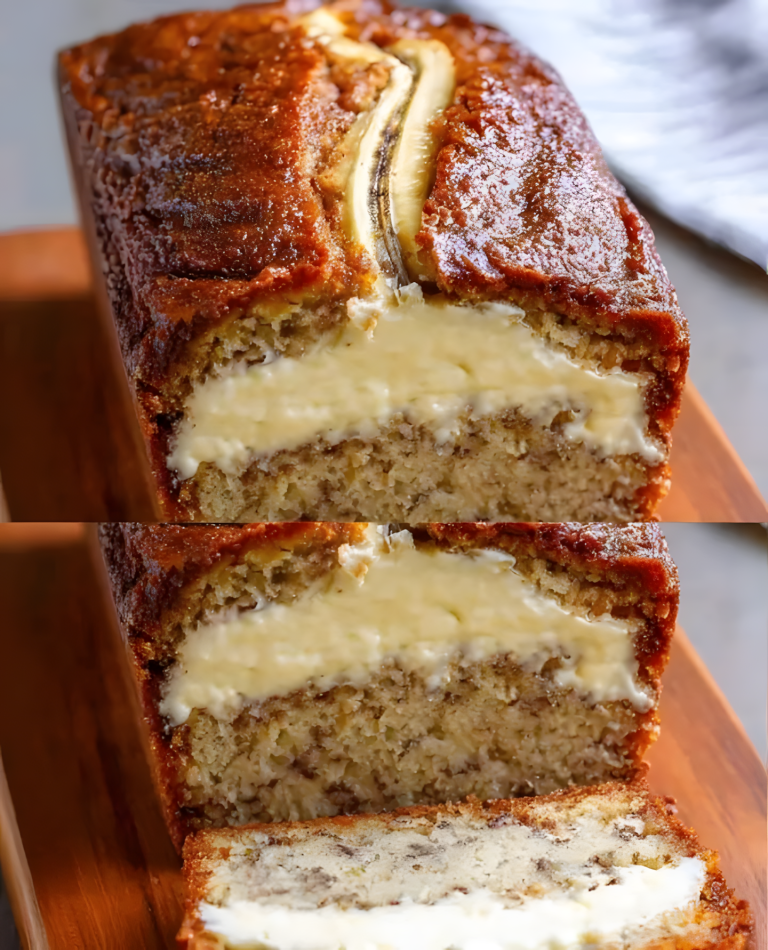 Chleb bananowy nadziewany serkiem śmietankowym 🍌🧀: warstwy sernika w każdym kawałku (oraz profesjonalne wskazówki dotyczące monetyzacji!)