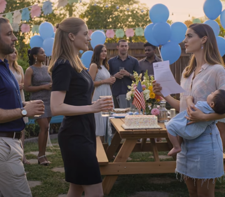 Moja siostra ogłosiła: „Mój syn jest dzieckiem twojego męża, więc wezmę połowę twojego domu wartego 800 000 dolarów”. Pomachała nawet testamentem. Uśmiechnąłem się i powiedziałem: „Aha, rozumiem”.