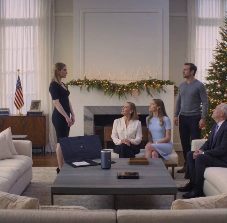 Moi rodzice traktowali mnie jak służącą. Dzień przed świętami Bożego Narodzenia mama uśmiechnęła się z politowaniem: „Koleżanki twojej siostry spędzają tu święta – to tylko 25 osób”. Oczekiwała, że ​​będę gotować, sprzątać i kłaniać się. Uśmiechnęłam się. Tego wieczoru poleciałam na Florydę na wycieczkę. Kiedy przybyli i zobaczyli pustą kuchnię, zbladła – ale prawdziwa niespodzianka miała dopiero nadejść.