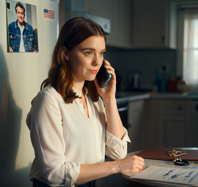 Znalazłem papiery transferowe w szafce taty. Potajemnie przekazali sklep jubilerski mojego dziadka mojej siostrze. Pracowałem 80 godzin tygodniowo za darmo – więc rzuciłem pracę. Tydzień później tata zadzwonił w panice: „Nasz największy klient zaraz odejdzie!”. Odpowiedziałem spokojnie: „Niech spadkobierca się tym zajmie”.