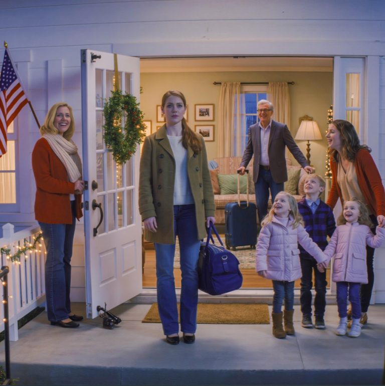 Przywiozła mnie tutaj na święta… żeby mnie wykorzystać