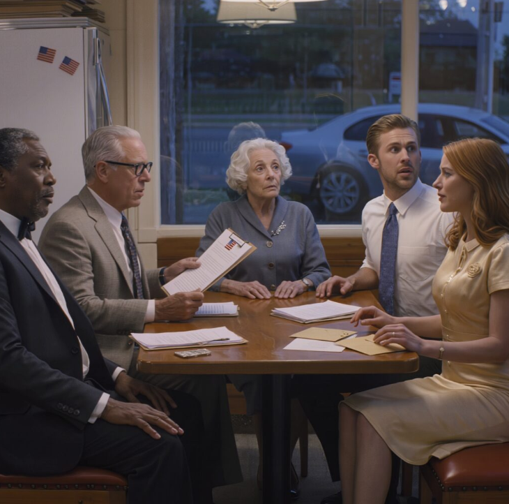 W Dzień Matki mój syn-milioner przyszedł z wizytą i zapytał: „Mamo, czy jesteś zadowolona z 5000 dolarów, które Clara wysyła ci co miesiąc?”. Zawahałem się, ale potem odpowiedziałem cicho: „Synu, ostatnio kościół zapewnia ci bezpieczeństwo”. I właśnie wtedy weszła jego elegancka żona, a jej twarz zbladła, gdy usłyszała te ostatnie trzy słowa.