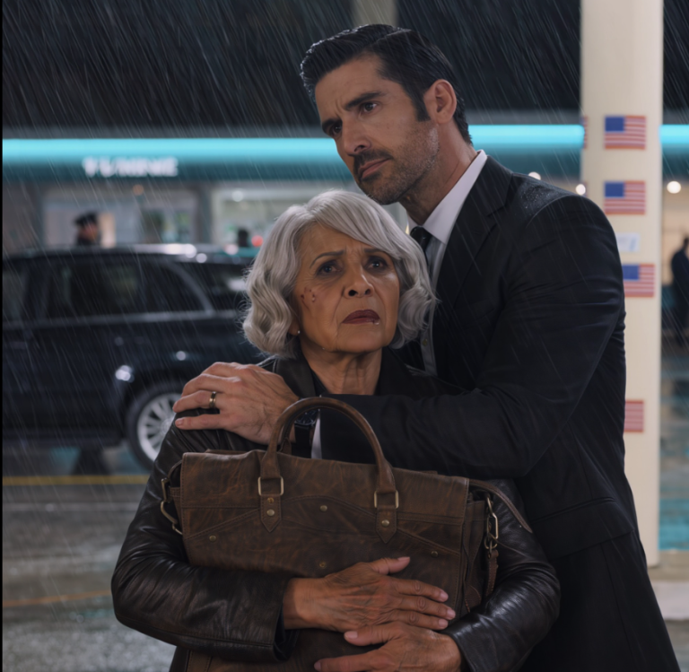 Po tym, jak moje mieszkanie się zawaliło, poszłam do córki, żeby poprosić, żeby mogła u mnie zostać na chwilę, ale jej mąż tylko uchylil drzwi i powiedział, że dom jest już pełen i nie mogą przyjąć nikogo więcej. W rezultacie zadzwoniłam do syna mojego byłego pracodawcy — chłopaka, którego wychowywałam jak własne dziecko, a teraz odnoszącego sukcesy chirurga, który przyjechał czarnym SUV-em i całkowicie odwrócił sytuację.