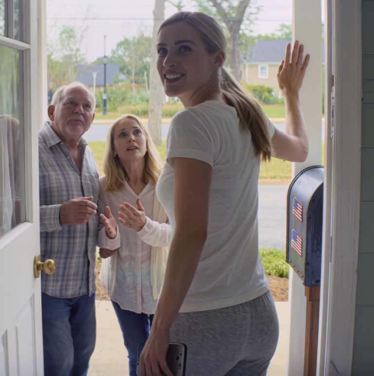 Tuż przed urodzinami dowiedziałem się, że moja karta kredytowa jest maksymalnie wykorzystana – trzydzieści sześć tysięcy dolarów przepadło. Tata odpowiedział beznamiętnym śmiechem: „Twoja rodzina potrzebuje tego bardziej niż ty”. Mama tylko uśmiechnęła się wymuszonym, gorzkim uśmiechem: „Idź świętować sama”. Powiedziałem twardym jak skała głosem: „To się do mnie nie odzywaj”. Nie mieli pojęcia, że ​​mam więcej niż jedno konto.