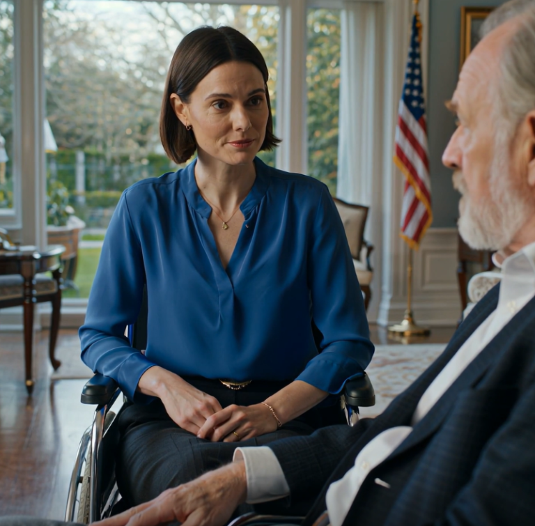 Po stracie męża moja córka postawiła mi ultimatum — potem znalazłam miliardera, który zmienił wszystko